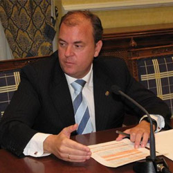     José Antonio Monago, Secretario General del PP en Extremadura